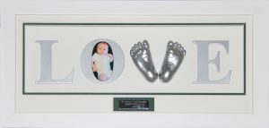 LOVE frame